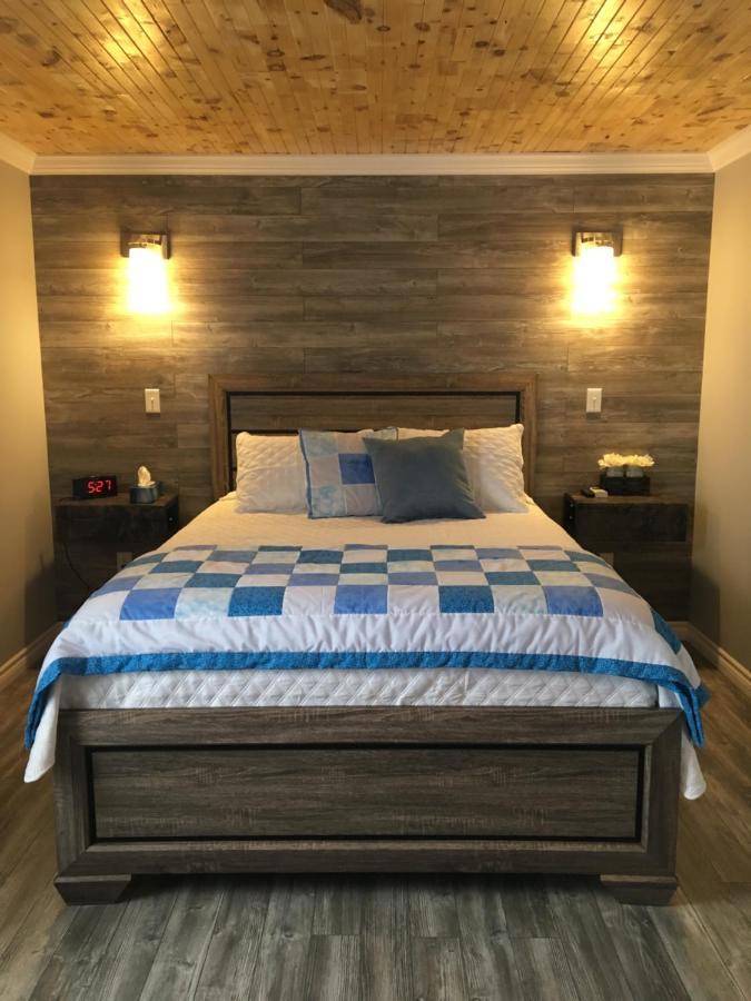 Raleigh Rooms & Taylor'S Crafts מראה חיצוני תמונה